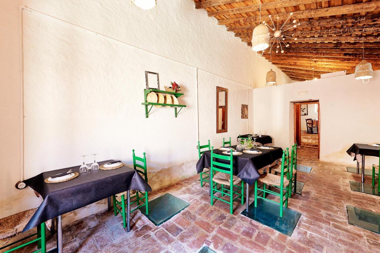 וילאפרנקה דה לוס בארוס Albergue Turistico La Almazara מראה חיצוני תמונה